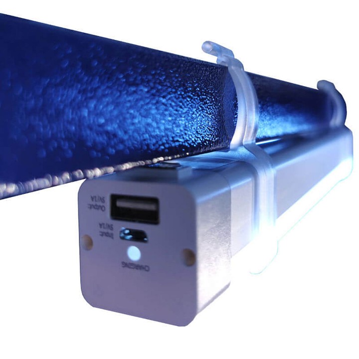 decat ljus in i tältet