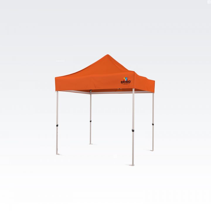 Ett hopfällbart tält för marknaden med tillräckligt med utrymme